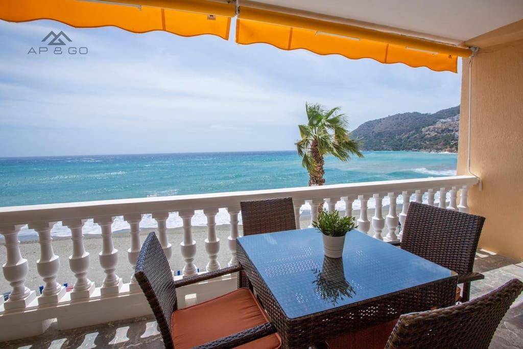 Castillo Beachfront Seaviews La Herradura  Luaran gambar