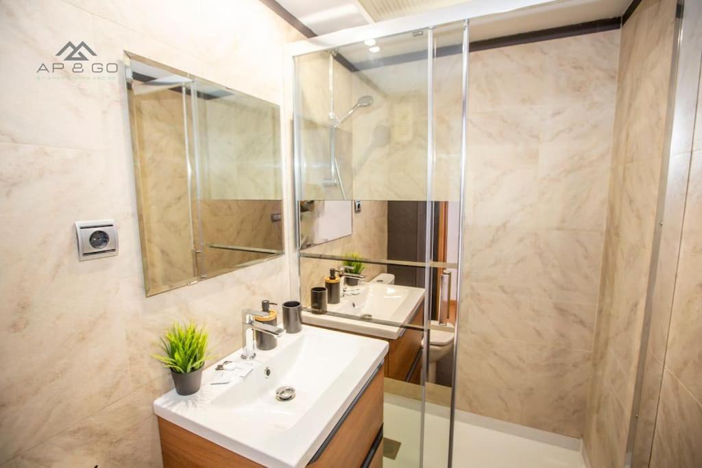 Castillo Beachfront Seaviews La Herradura  Luaran gambar